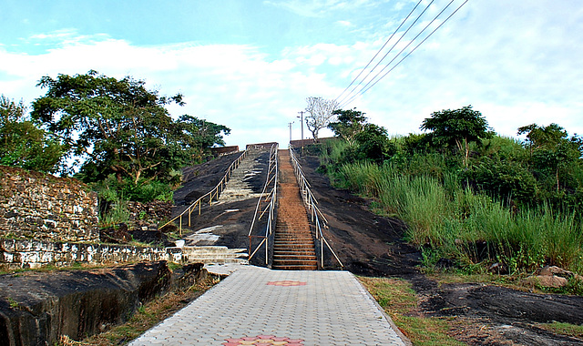 Steps to Bahubali rock
