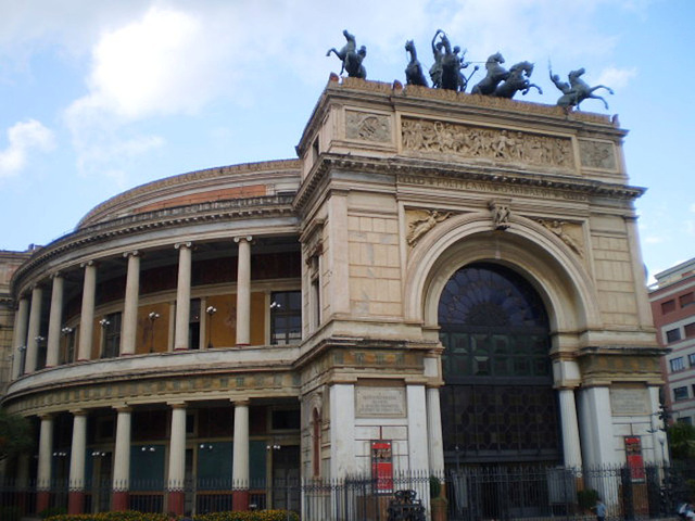 Theatre Politeama Garibaldi (1874).
