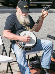 Bearded banjo player, Washington, NC