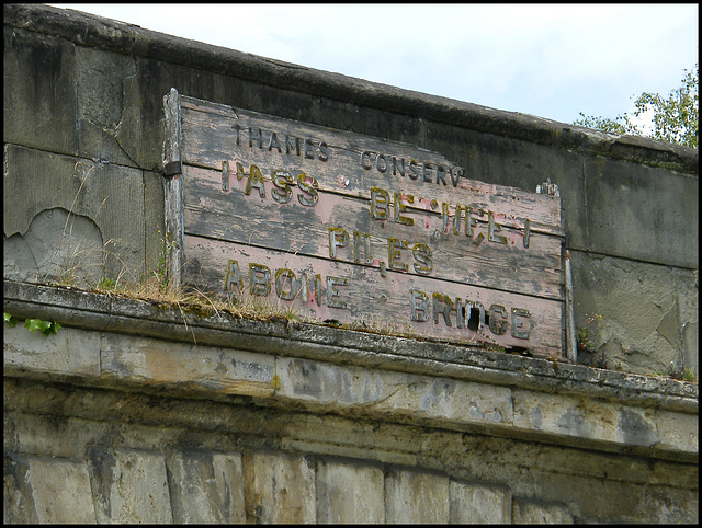 old Thames Conservancy sign