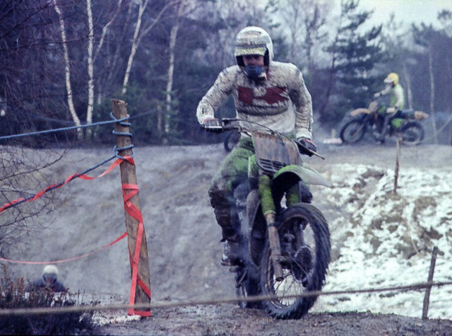 Almost over the top - Boxing Day Scramble 1982 - 9b