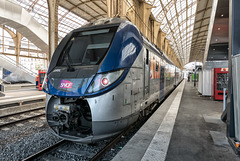 NICE; Gare SNCF; Vue depuis la nouvelle passerelle 09