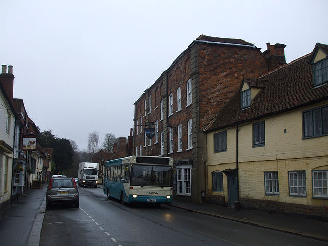 DSCF8537 Arriva The Shires P224 MKL in West Wycombe - 28 Mar 2015