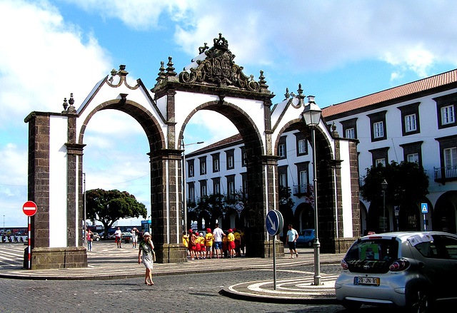 The City Gates of Ponta Delgada welcome those arriving on the island.