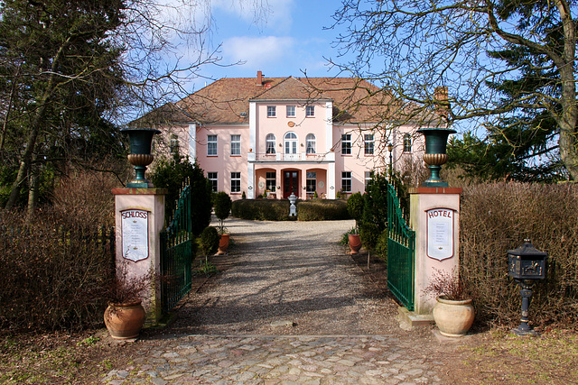 Frauenmark, Herrenhaus