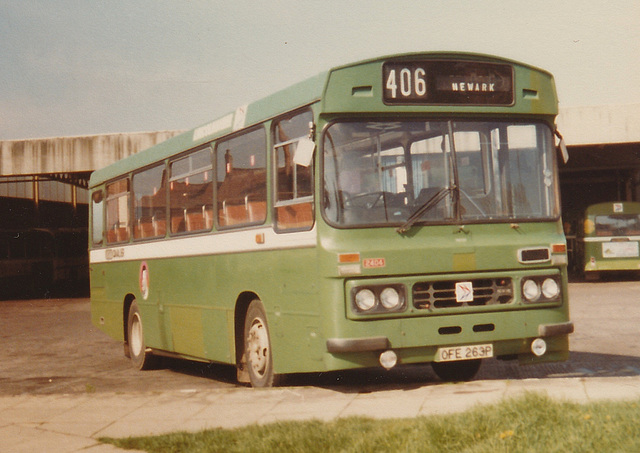 Lincolnshire Road Car Co 2404 (OFE 263P) at Newark - 16 Apr 1981