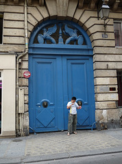 Paris -Rue Sainte Croix de la Bretonnerie