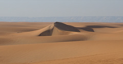 Sandwüste bei der Oase Dakhla