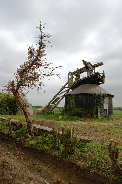 Syleham Post Mill, Suffolk