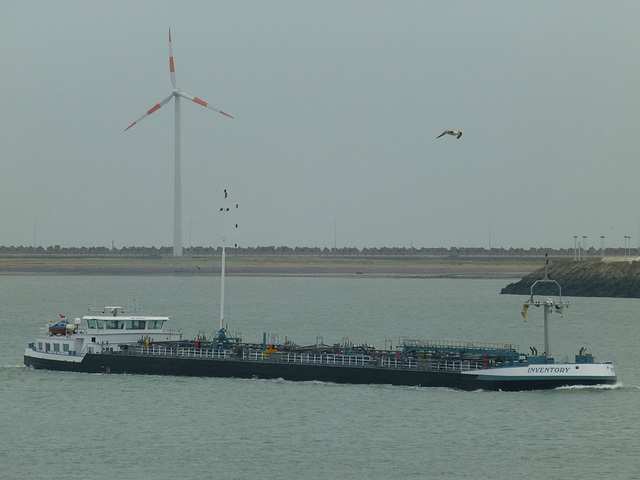 Inventory at Zeebrugge - 31 May 2015