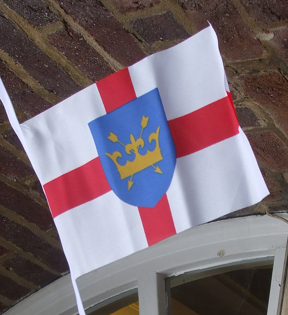 The flag of St. Edmund of Suffolk (DSCF0290)