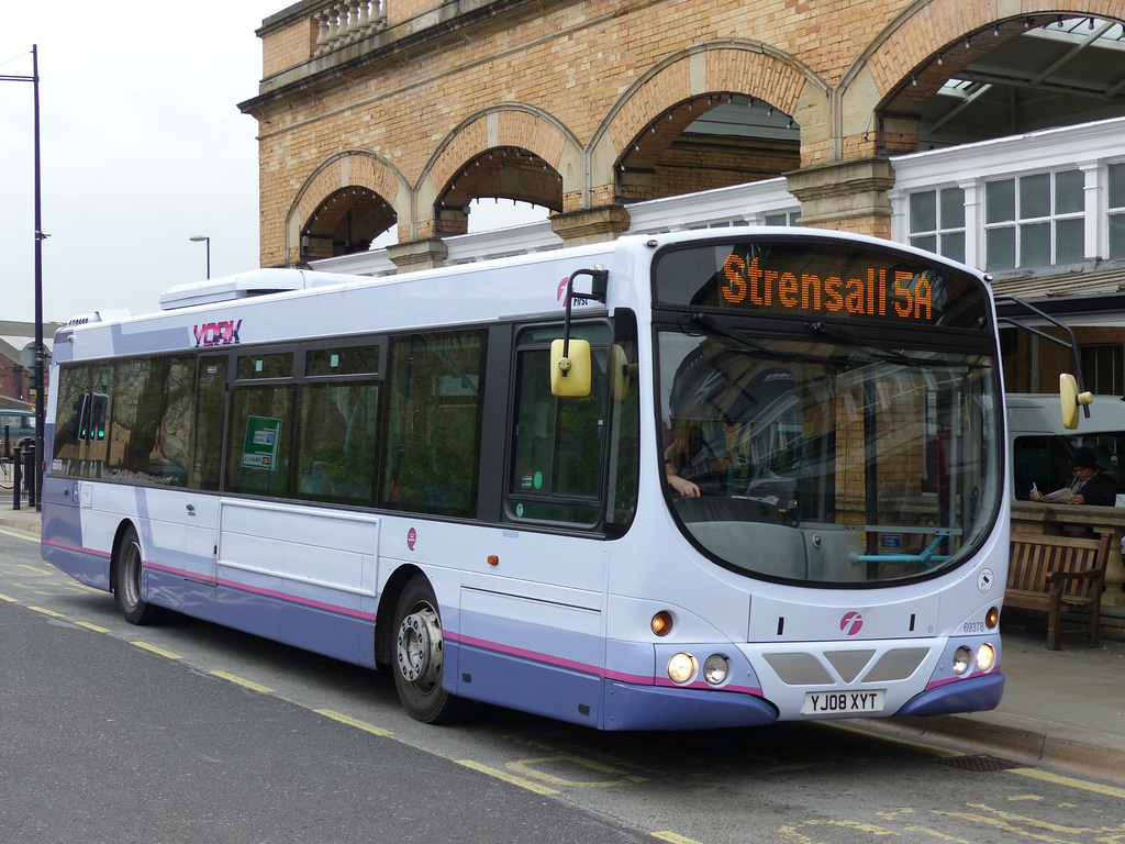 Buses around York (9) - 23 March 2016