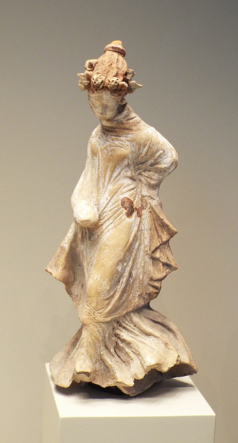 Terracotta Statuette of a Dancer in the Getty Villa, June 2016