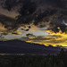 Sonnenuntergang hinter den Columbia Mountains - von Golden aus gesehen ... pls. press "z" for view on black background (© Buelipix)