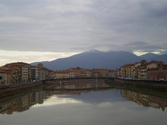 River Arno and Solferino Bridge.