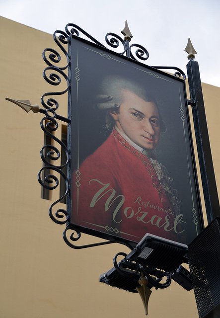 Auch bei Mozart kann man auf Madeira Essen gehen