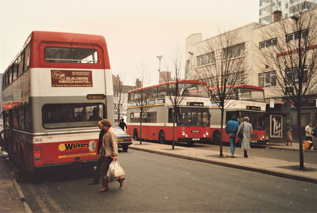 Leicester Citybus buses in Leicester - 26 Jan 1987 (44-24)