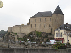 Mayenne : le château.