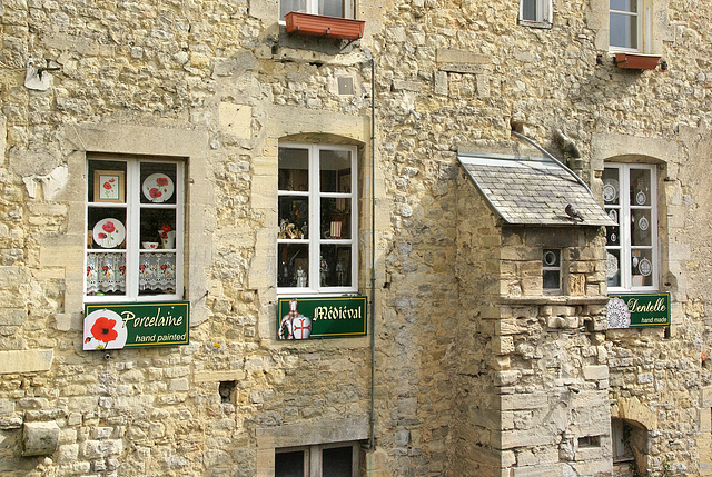 Shop in Bayeux (Archive 2010)