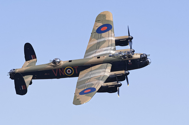 Avro Lancaster (c)