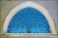 AbuDhabi : colori e decorazzioni si ripetono in modo piacevole