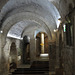 Abbaye Saint-Victor : la crypte en longueur.