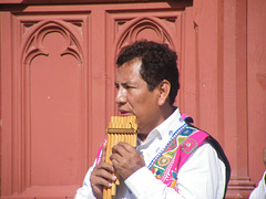 Los Uros ( le Pérou) au Folklore du Monde à Saint Meloir des Ondes 35