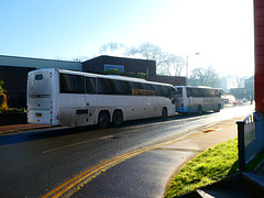 Harrod's N17 DHH (CN07 BBE) and Eagle’s ENH 864 (P303 VWR) in King's Lynn - 14 Jan 2022 (P1100556)