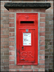 Mill Street post box