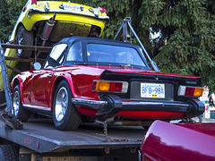 Vintage Cars in Tow 04 - Triumph TR6