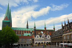 Am Markt in Lübeck mit Rathaus und Marienkirche (3xPiP)