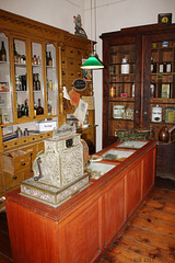 Dömitz, alte Ladeneinrichtung im Museum