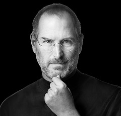 Steve Jobs : Soyez insatiables. soyez fous. C'est le vœu que j'ai toujours formé pour moi-même. Et c'est ce que je vous souhaite !