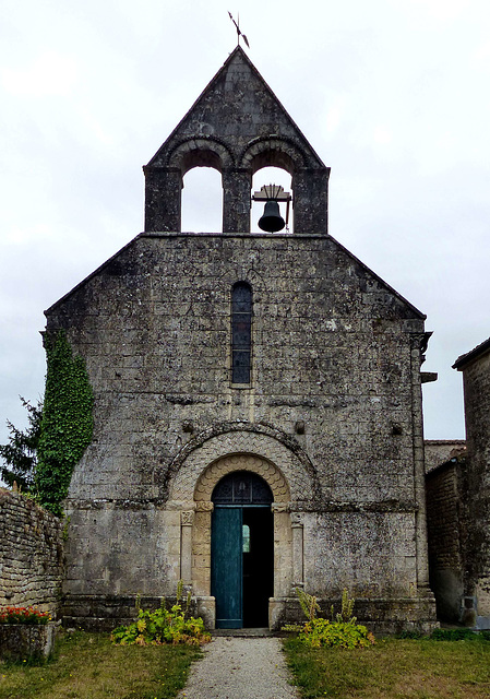 Salles-lès-Aulnay - Notre-Dame