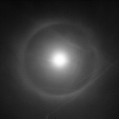 A 22 degree halo around the Moon