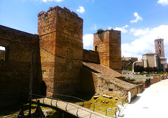 Buitrago del Lozoya. Castle and church.