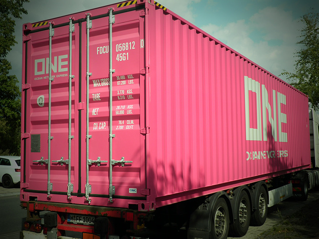ONE - Container