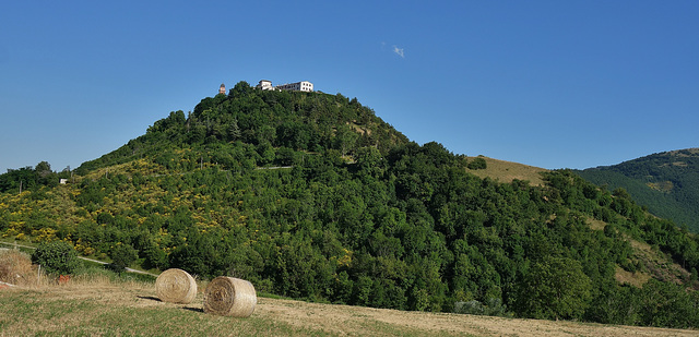Frontone Castello I Frontone Castello I