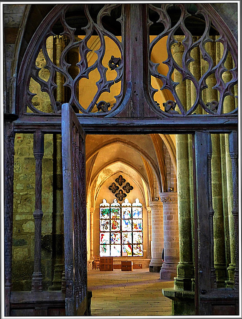 Vue vers la Verrière , depuis la chapelle de la collégiale Notre Dame de Lamballe (22)