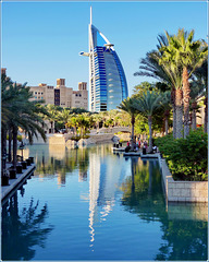 Dubai : Grand Hotel Burj al-Arab con Helipad