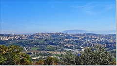 Panaroma -  Perugia auf den Hügeln