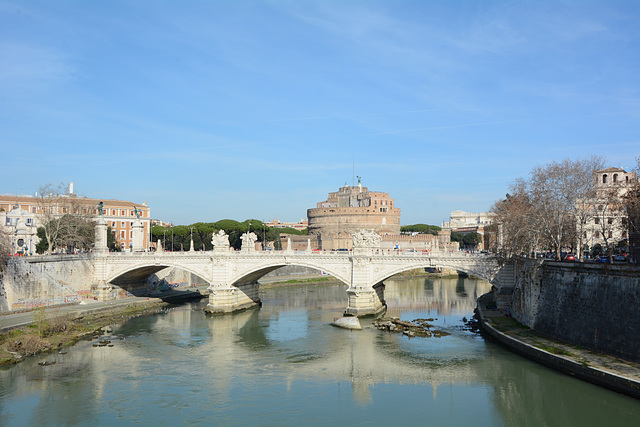 Roma, Ponte Vittorio Emanuele II sul Tevere e  Castel Sant'Angelo