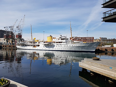 Kongeskipet Norge - the Norwegian Royal ship.