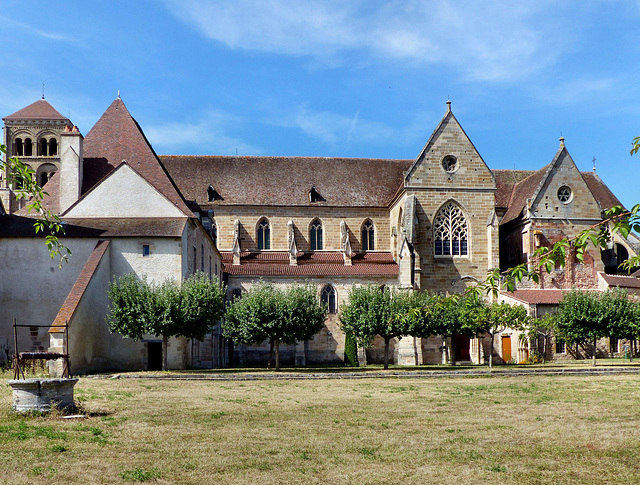 Souvigny - Prieuré Saint-Pierre-et-Saint-Paul