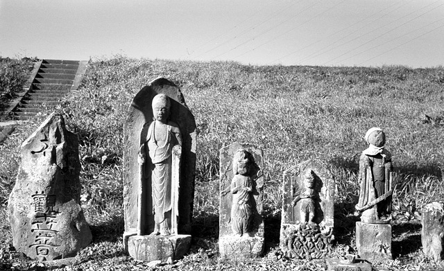 Statues by the roadside
