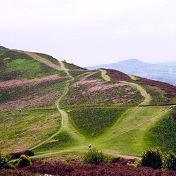 The descent from End Hill and upwards towards Table Hill and Sugerloaf Hill (Scan from May 2001)