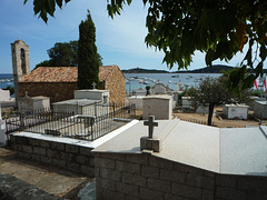 Cemetery, Pinarello