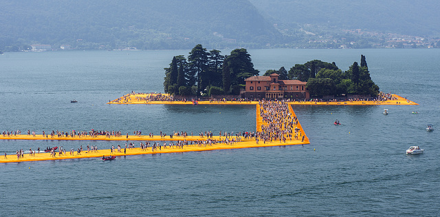 The Floating Piers (9)