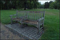 Hyde Park seat