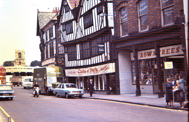 York (GB) Juillet / July 1968. (Diapositive numérisée).